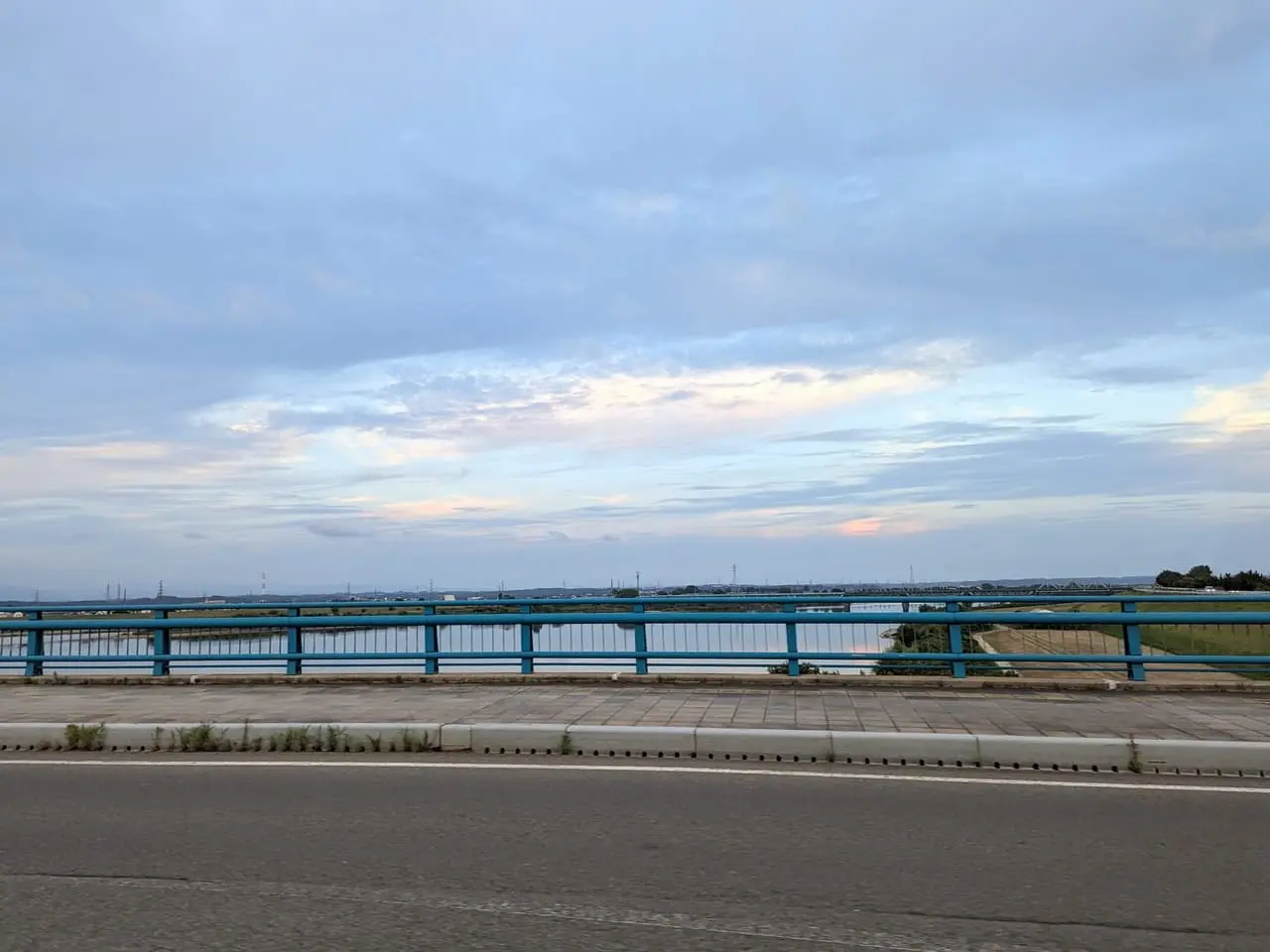 秋田大橋